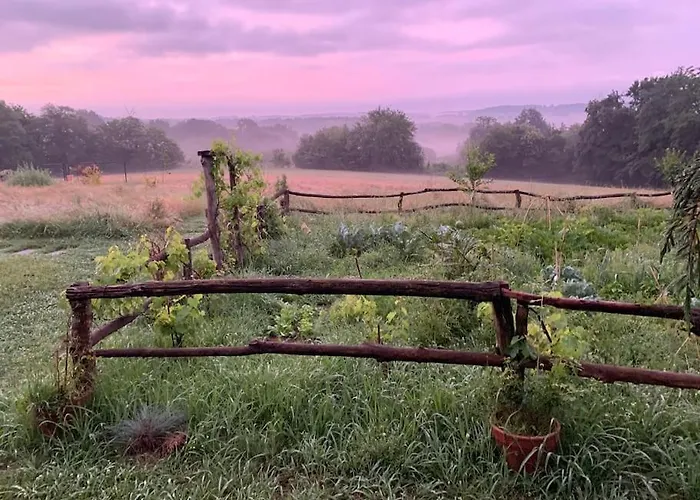 Nyaraló La Roulotte Des Logis De Framboise